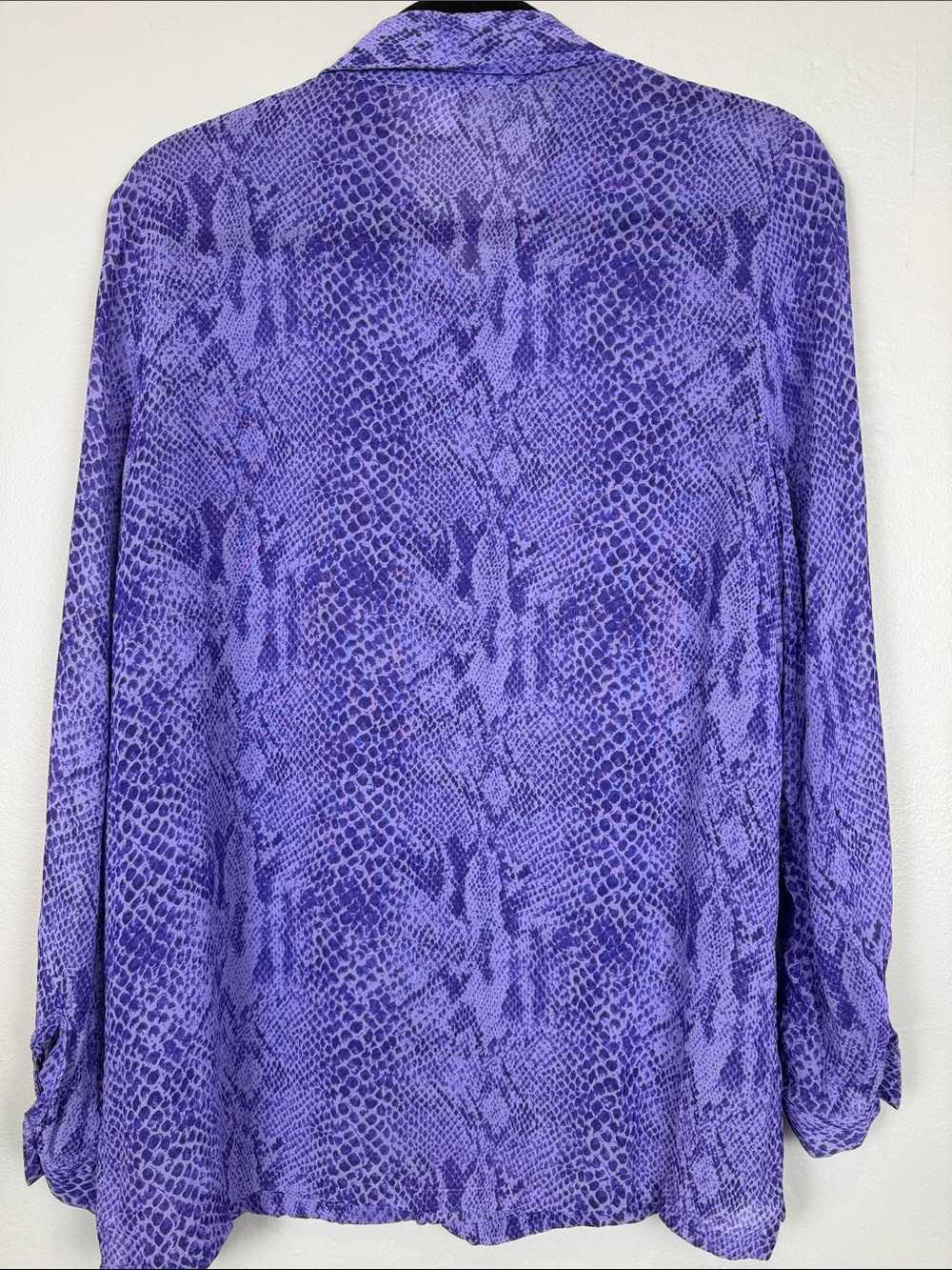 Koret Gorgeous Purple Snake-Print Button Front Blouse - Picture 3 of 4